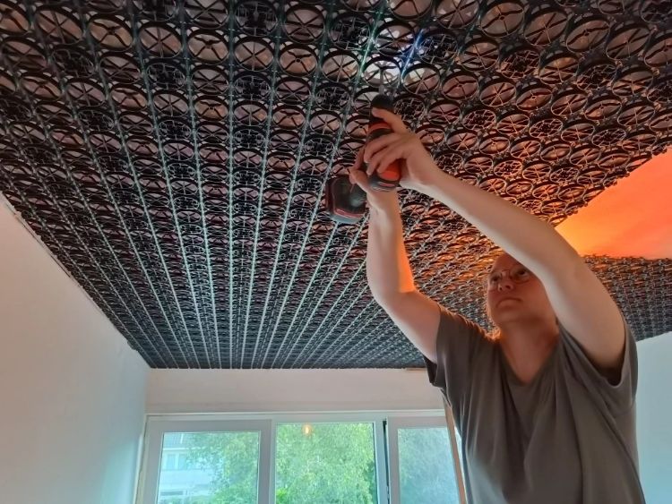 WARP Systems tussenwoning SpeeTile plafondverwarming