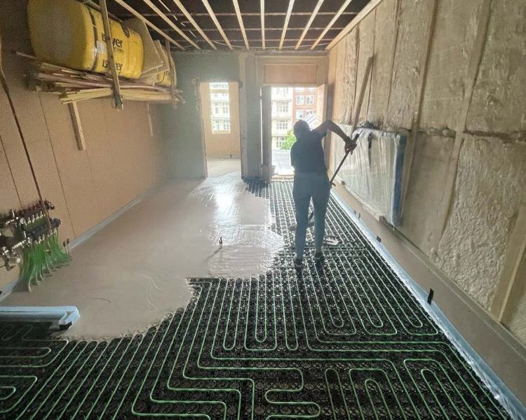 WARP Systems maisonettewoning SpeeTile systeem prikrollen vulmassa