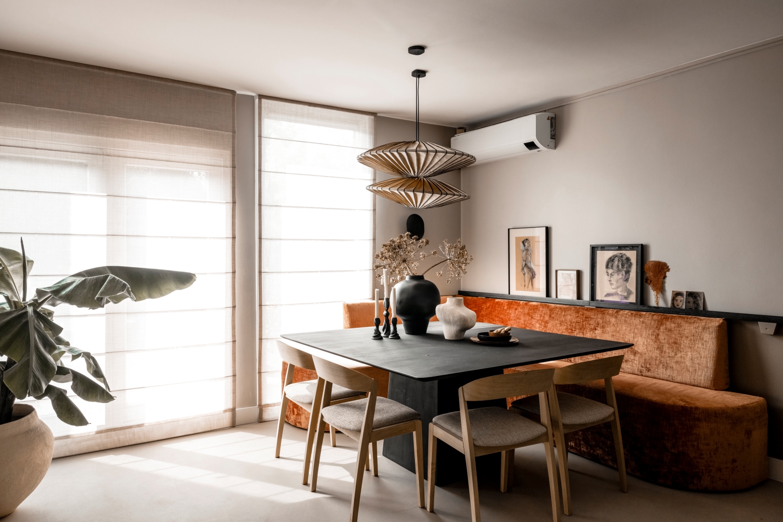 eetkamer met vloerverwarming ingericht