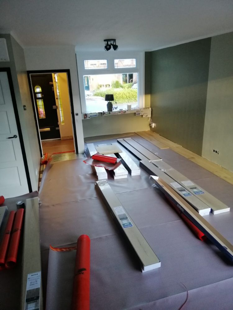 WARP Systems woning SpeeTherm systeem met afwerkvloer