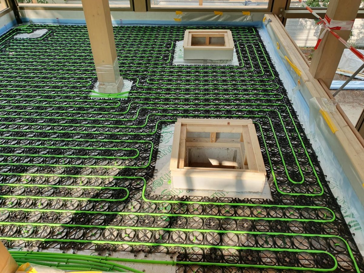 Vloerverwarming in apen verblijf