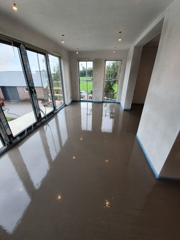 WARP Systems woning SpeeTile systeem met SpeeTop vulmassa