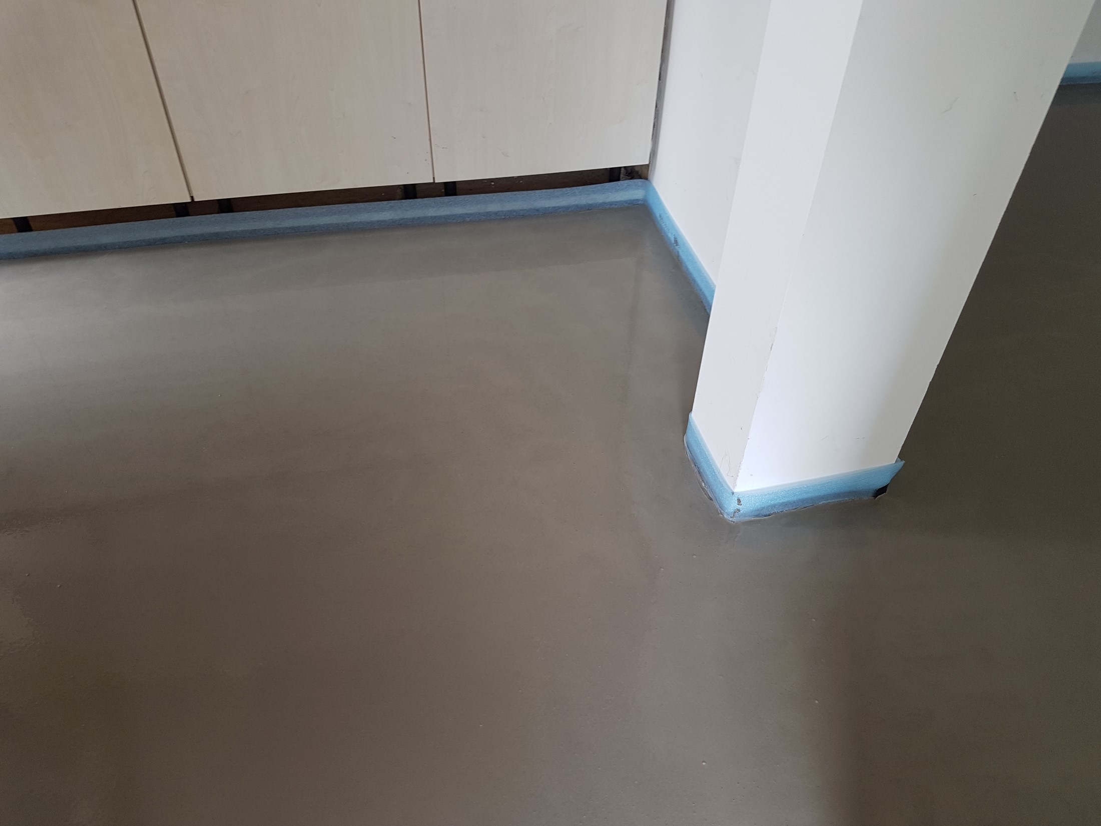 Vloerverwarming met vulmassa