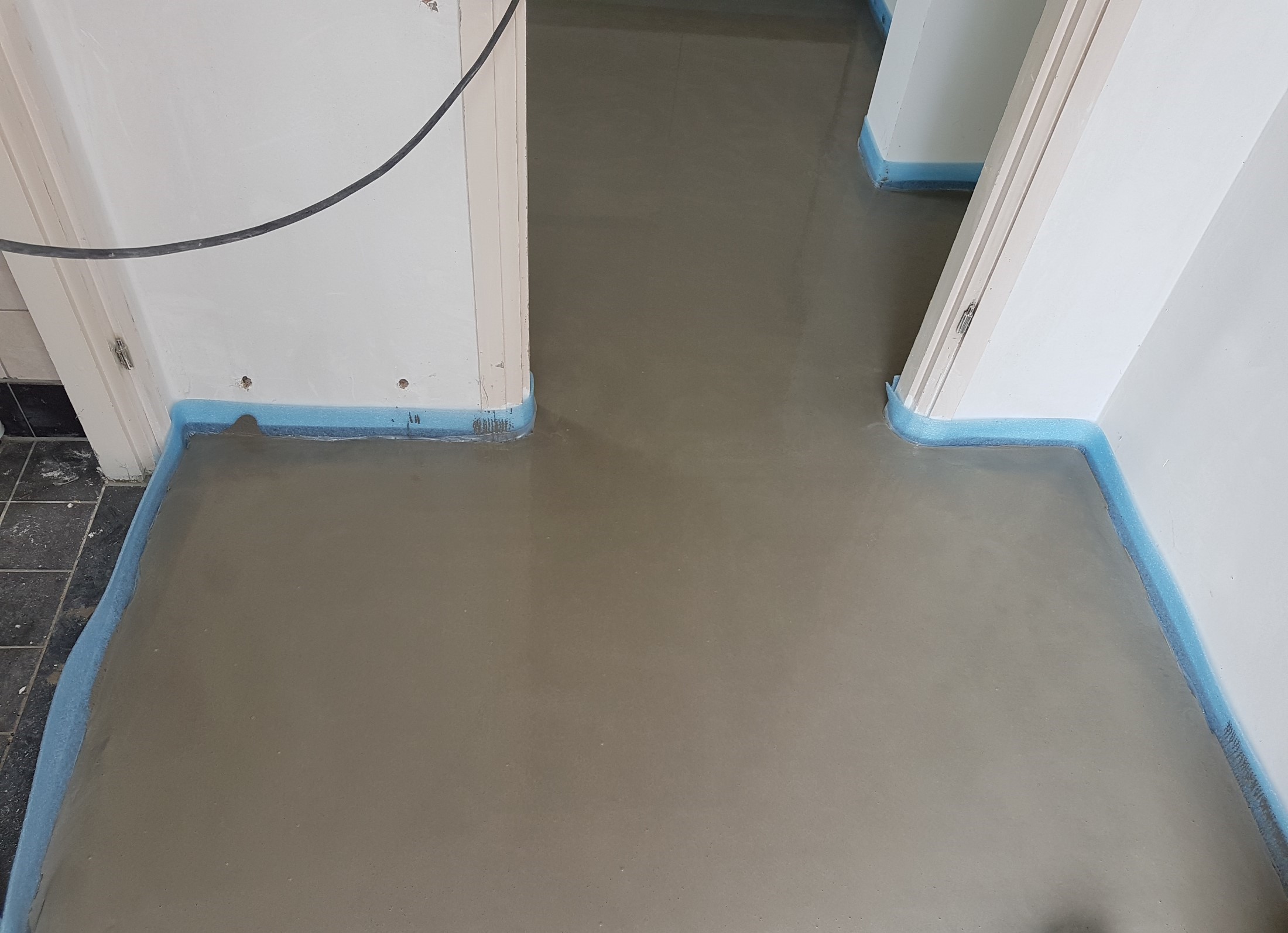 Vloerverwarming met vulmassa