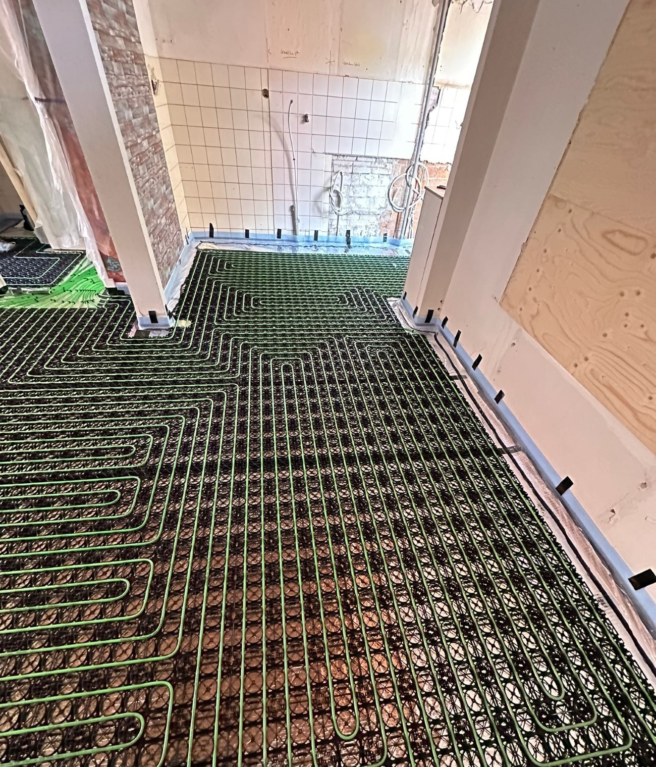 WARP vloerverwarming op houten ondervloer